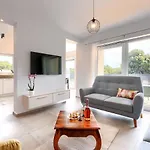 Karlo By Interhome Tatil Evi Pula
