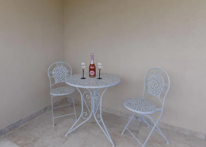 Karlo By Interhome Semesterbostad Pula